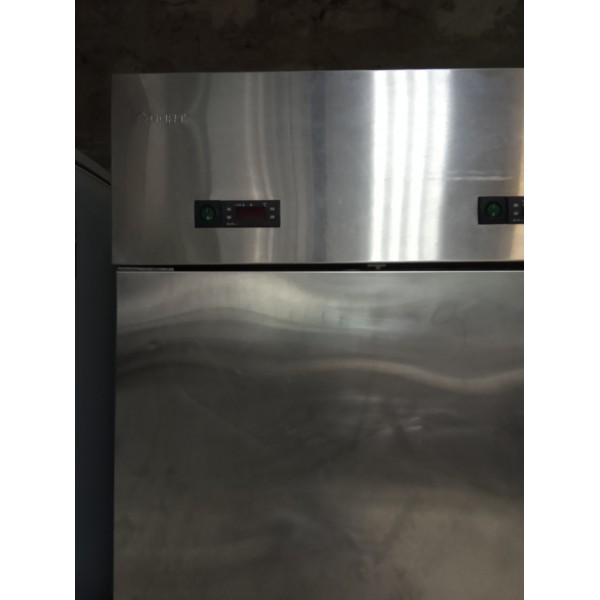 Холодильно-морозильна шафа Gort SWL_2101-070GG