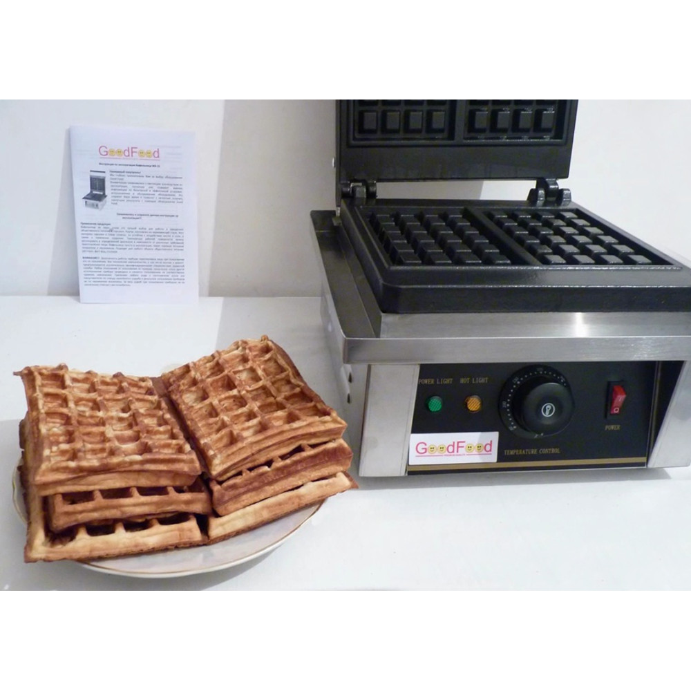 Вафельниця GoodFood WB1S