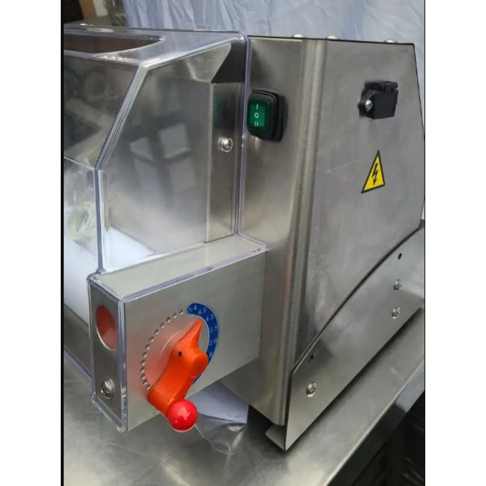 Тісторозкатка Vektor BPD40