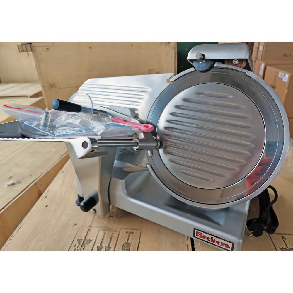 Слайсер BECKERS BKL 250 PRO