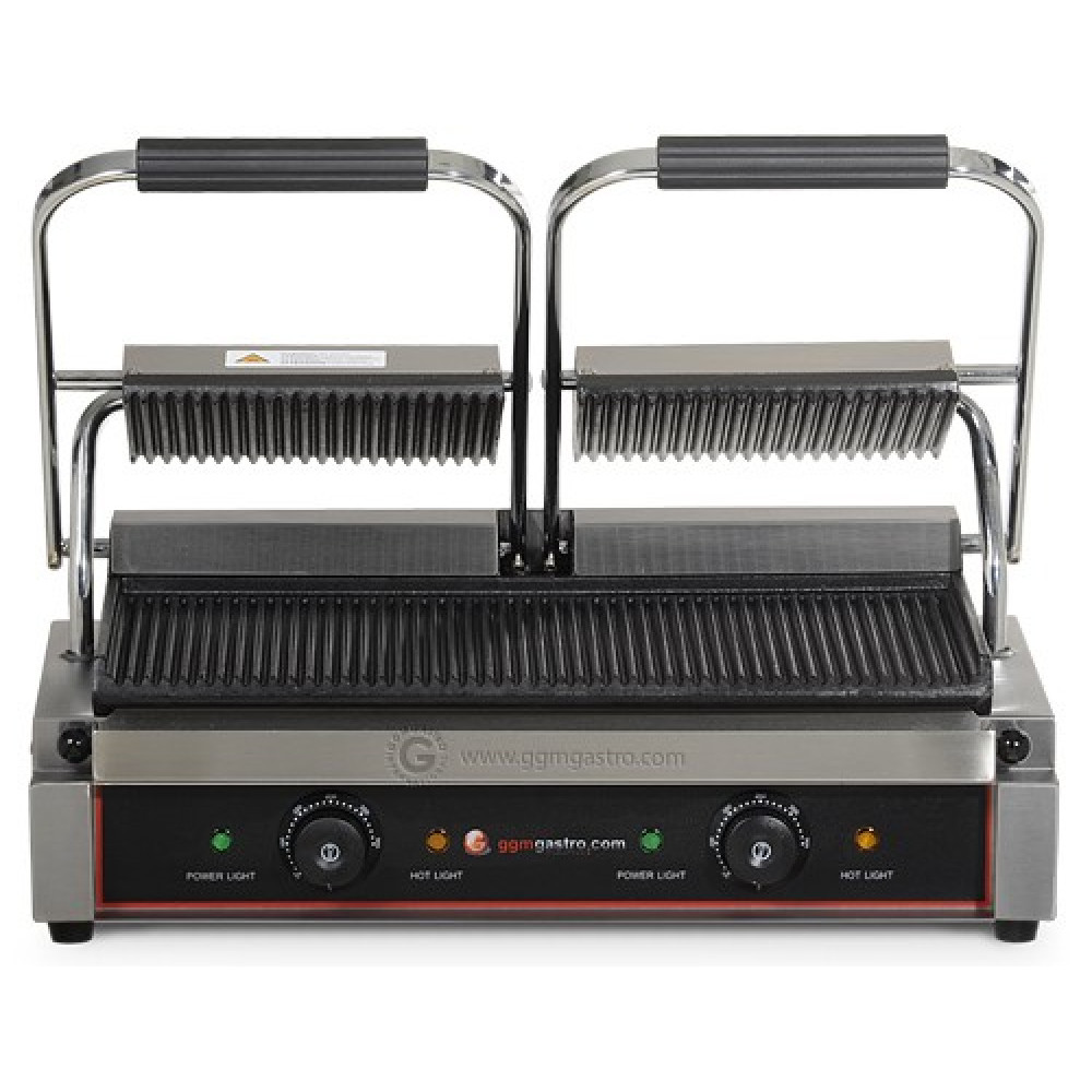 Гриль контактний GGM KGKB300